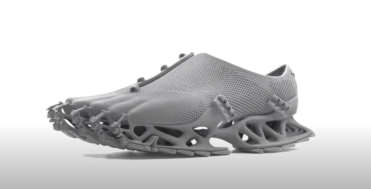 Cyptide sneaker
